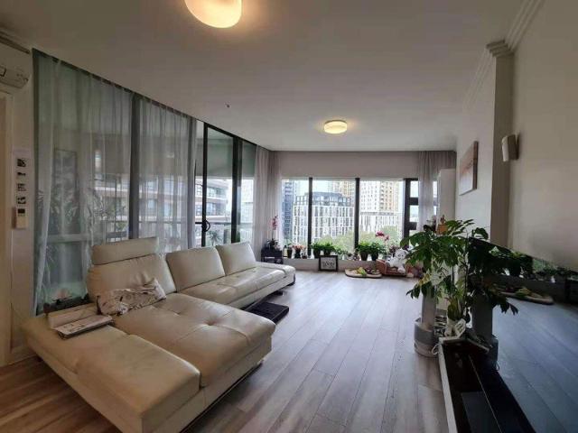 Apartment for rent in Sydney Olympic Park, Sydney