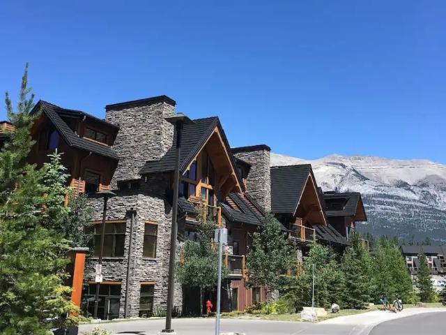 Condo for rent in Alberta