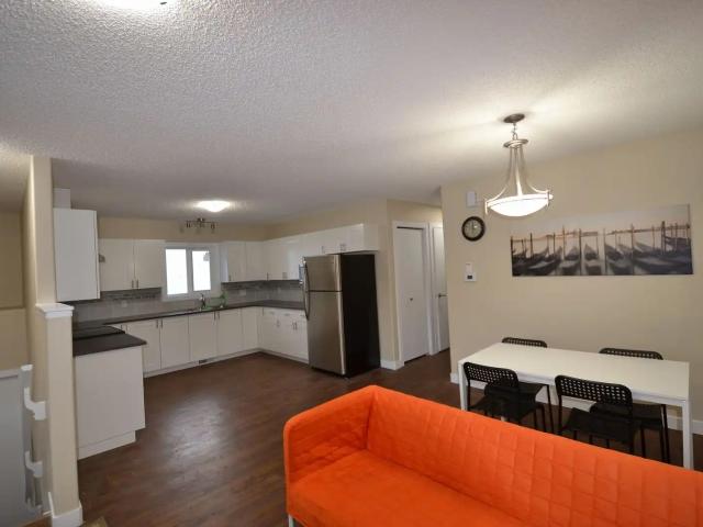 House for rent in Wedgewood, Alberta
