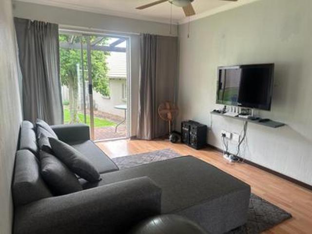 Apartment for rent in Antwerp, Johannesburg