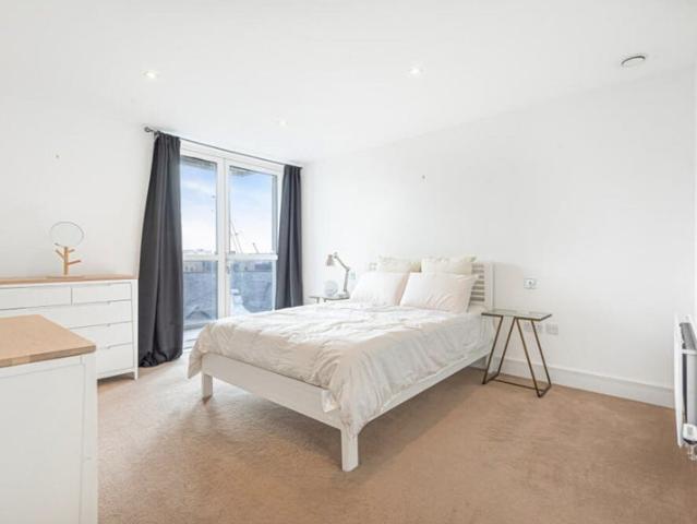 Apartment for rent in Rotherhithe, Greater London