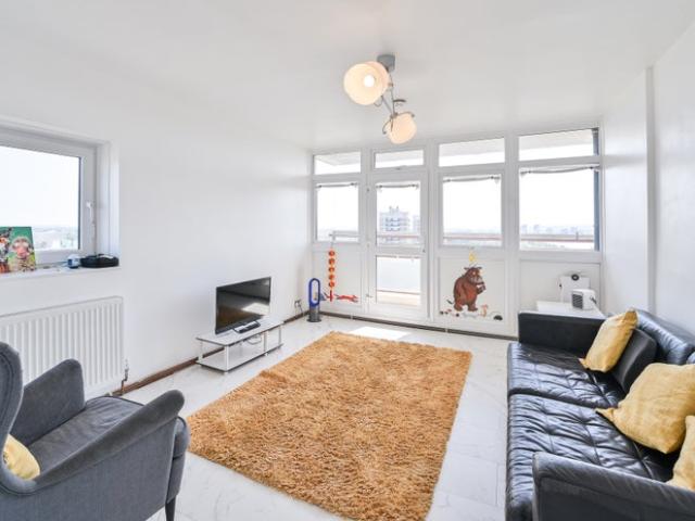 House for rent in North Woolwich, Greater London