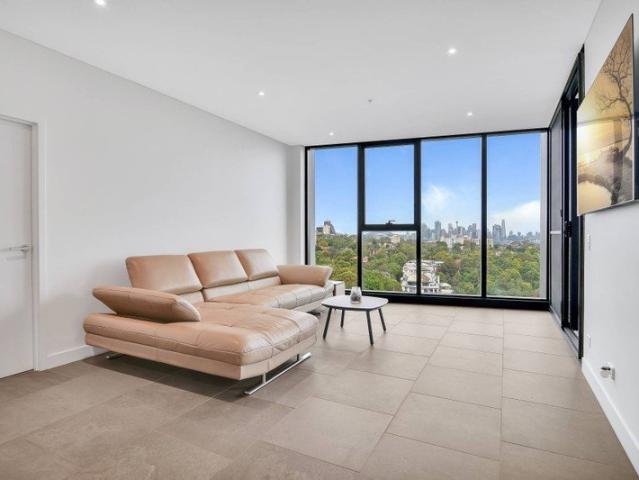 Apartment for rent in Lower North Shore, Sydney