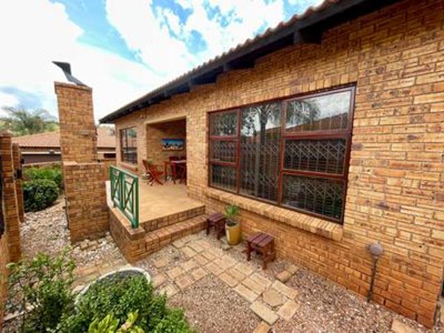 Townhouse for sale in Kagiso, Gauteng