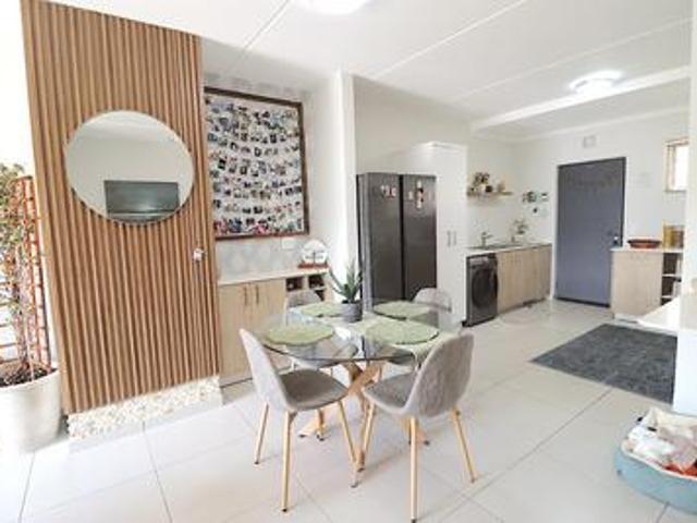 Apartment for sale in Alexandra, Gauteng