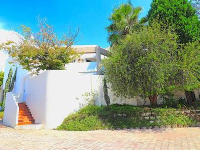 Apartment for sale in Alexandra, Gauteng