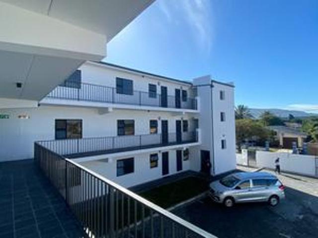 Apartment for sale in Goodwood, Western Cape