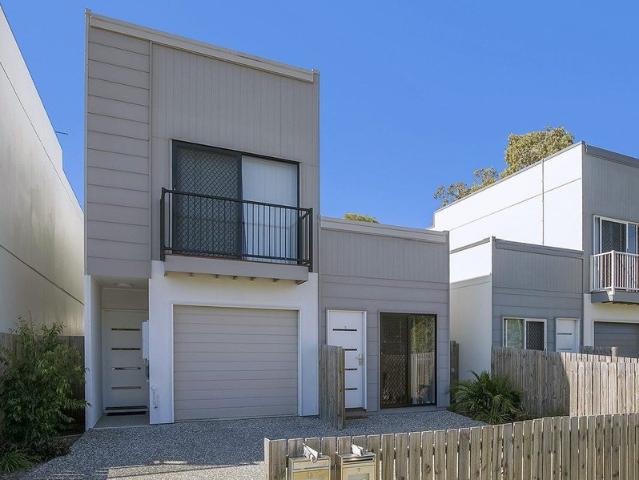 Townhouse for rent in Toombul, Queensland