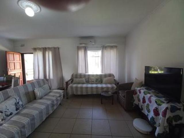 Apartment for sale in Queensburgh, Kwazulu-natal