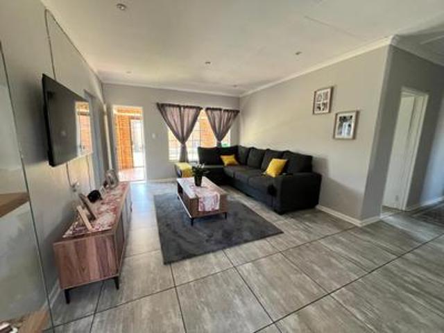 Townhouse for sale in Ekurhuleni, Gauteng