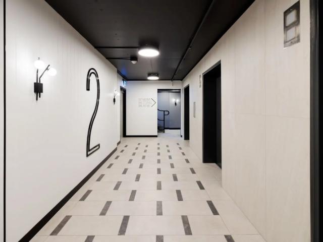 Office for rent in Toombul, Queensland