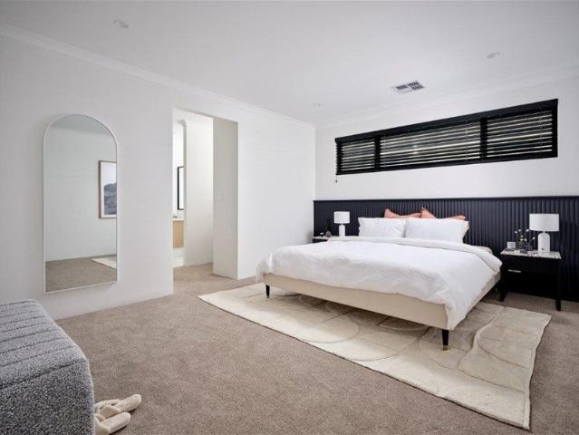 Cottage for sale in Beechboro, Western Australia