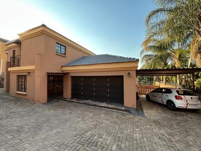 House for sale in Akasia, Gauteng