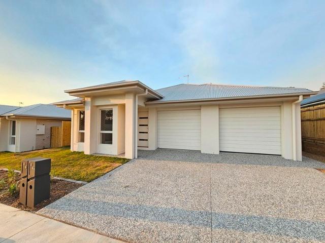 Duplex for rent in Toombul, Queensland