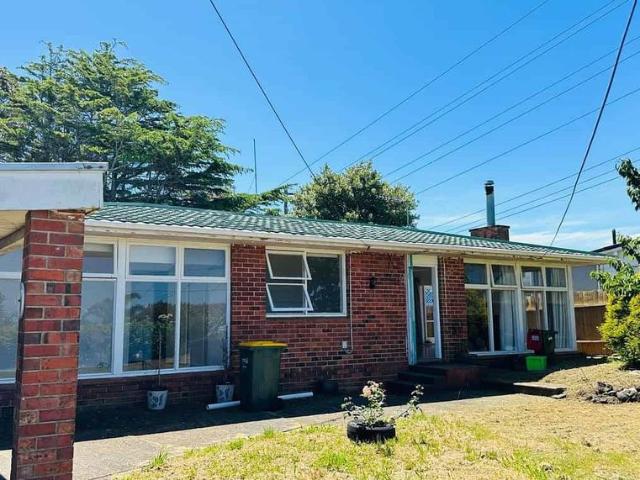 House for rent in Wairau Valley