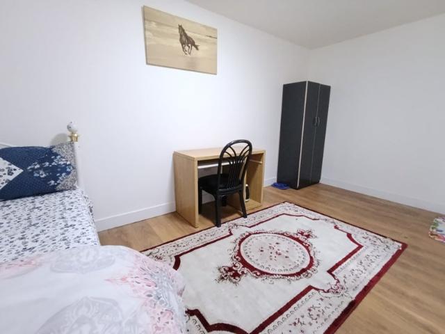 Apartment for rent in Plashet, Greater London