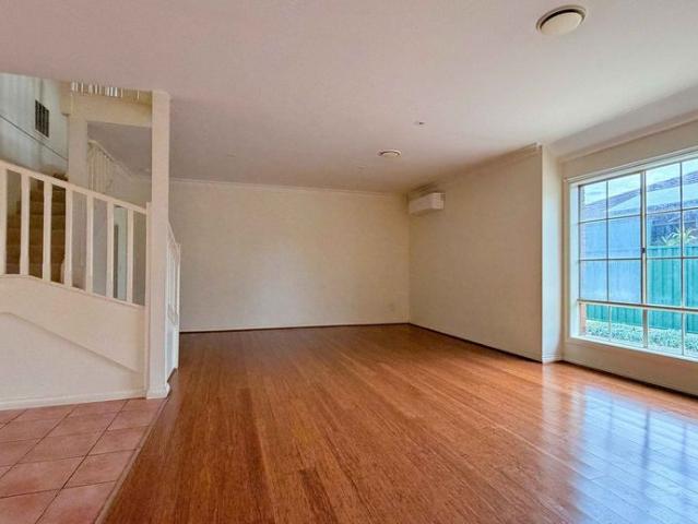 Townhouse for rent in Camerons Creek, Victoria