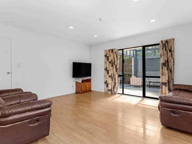 House for rent in Hillsborough, Oroua County