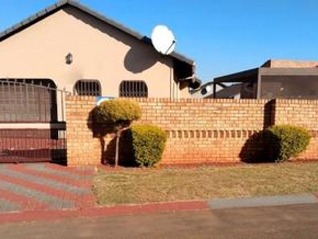 House for sale in Katlehong, Gauteng