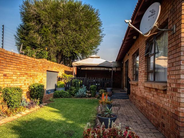 House for rent in Raceview, Alberton