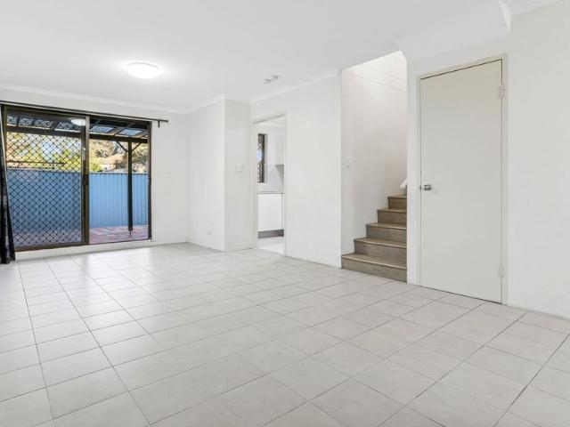 Townhouse for rent in Matraville