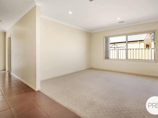 Townhouse for rent in Albury, New South Wales