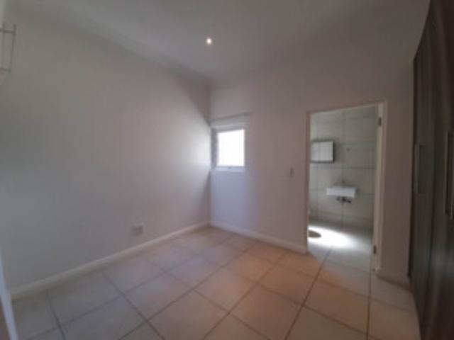 Townhouse for rent in Cape Town, Western Cape
