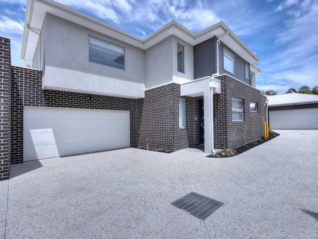 Townhouse for rent in Parkdale, Melbourne