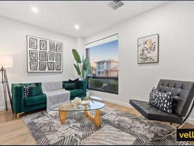 Townhouse for rent in Hamilton Hill, Adelaide Hills Council