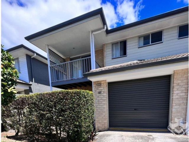 Townhouse for rent in Toombul, Queensland