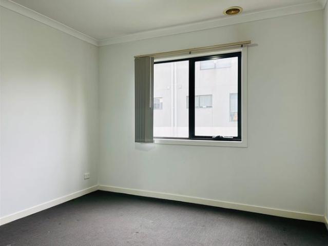 Townhouse for rent in Camerons Creek, Victoria