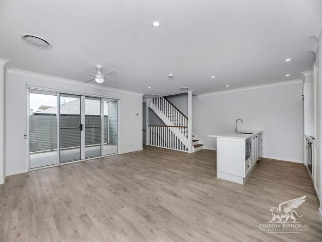 Townhouse for rent in Toombul, Queensland