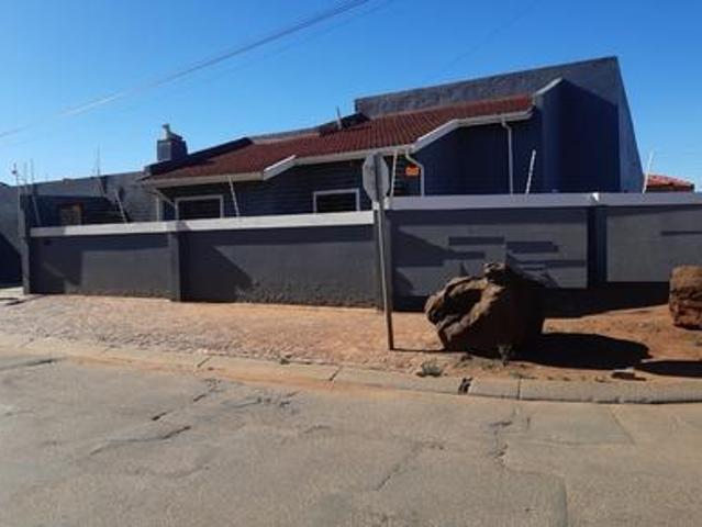 House for sale in Soweto, Gauteng