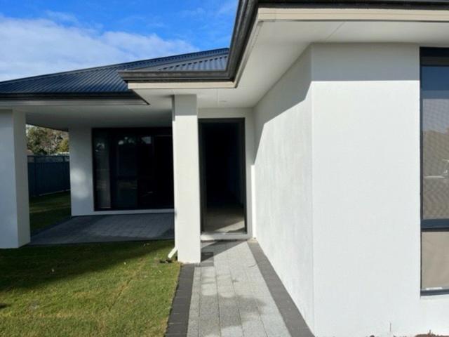 House for rent in Wellard, Western Australia