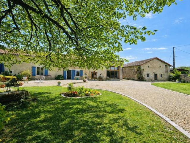 Maison vente à Niort, Limalonges