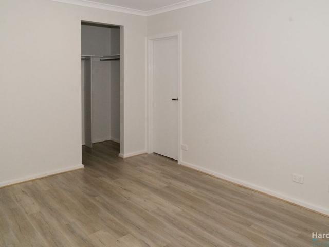 Apartment for rent in Merrifield, Melbourne