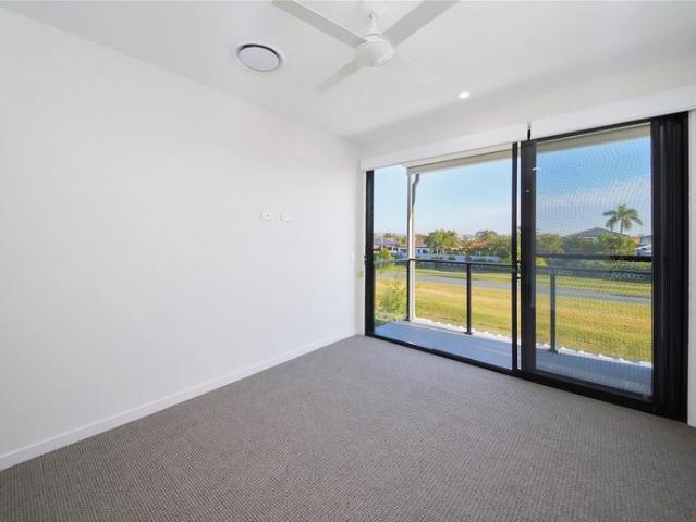 Townhouse for rent in Fernbrook, Queensland