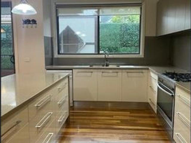 Townhouse for rent in Camerons Creek, Victoria