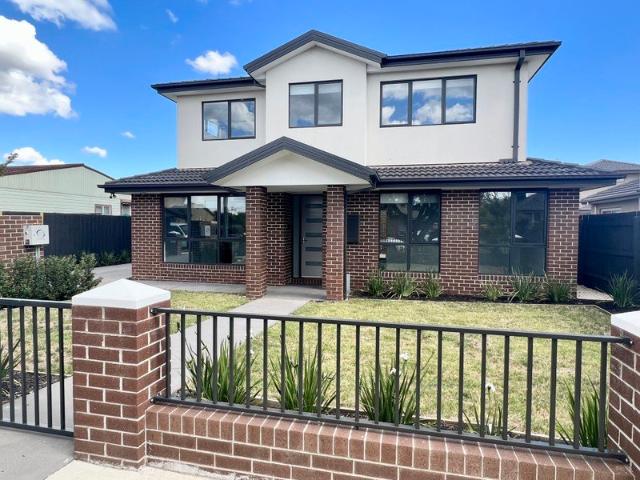 Townhouse for rent in Camerons Creek, Victoria