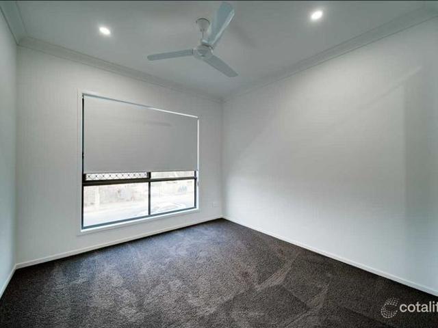 Townhouse for rent in Toombul, Queensland