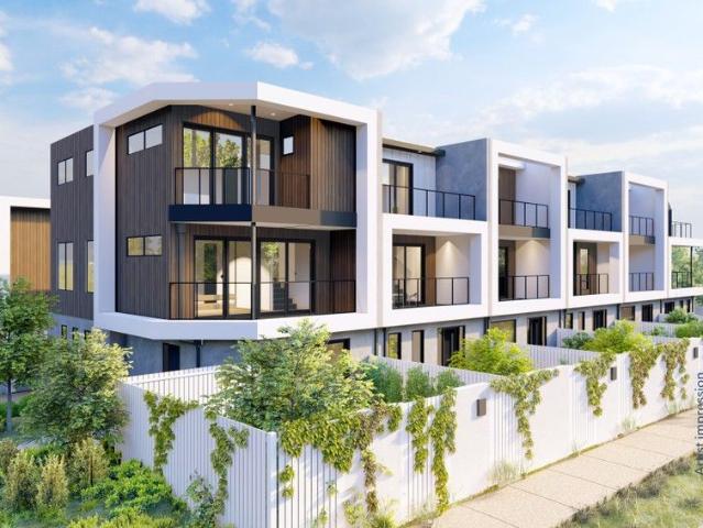 Cottage for sale in Seaford, Victoria