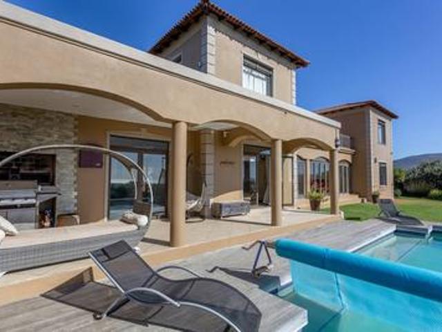 House for rent in Noordhoek, Western Cape