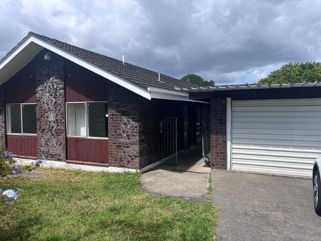 House for rent in Howick, Oroua County