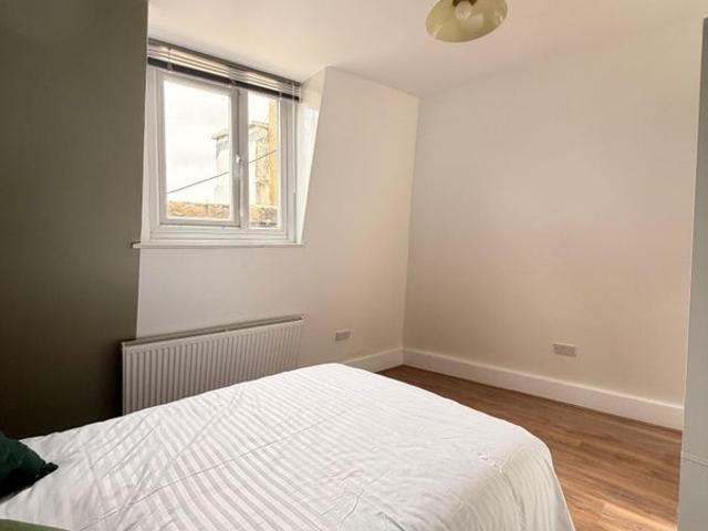 House for rent in Clapham, Greater London