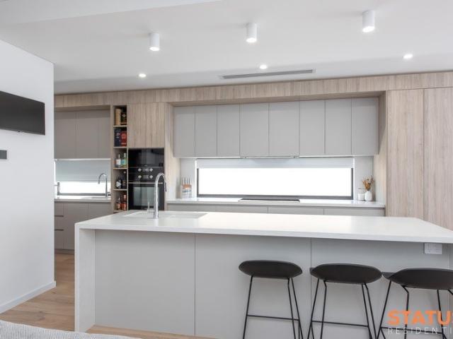 Cottage for sale in Whitby, Western Australia