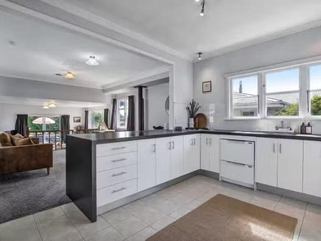 House for sale in Pembroke, Taranaki