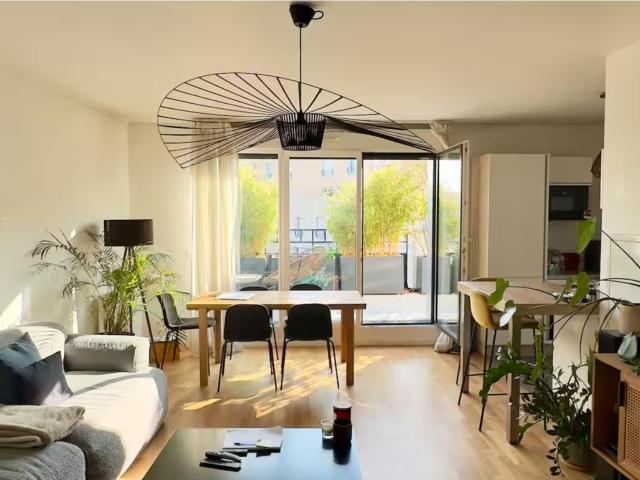 Appartement location à France métropolitaine, Clichy