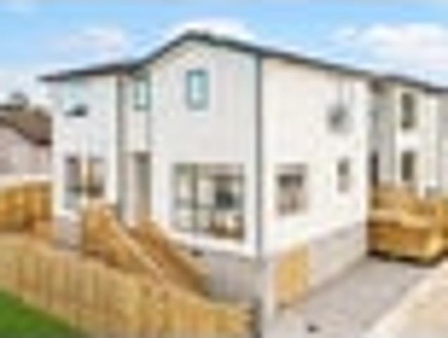 Townhouse for sale in Howick, Oroua County