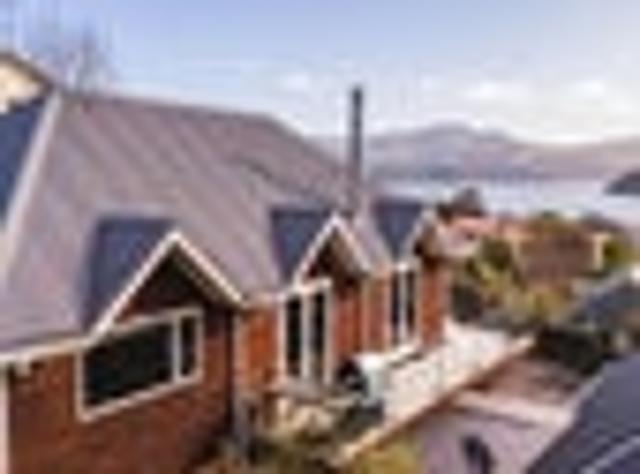 Townhouse for sale in Little Akaloa, Canterbury