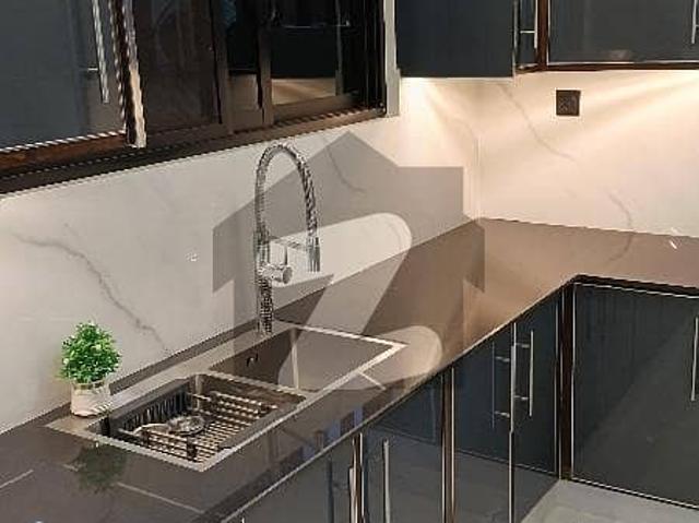 House for sale in Faisalabad, Islamabad Capital Territory